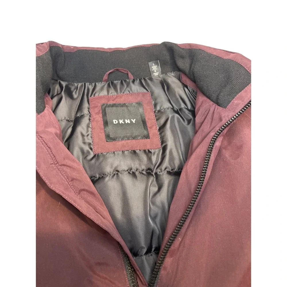 DKNY Mens Deep Plum Water Resistant Ultra Loft Bomber Jacket M28410303 Large NEW